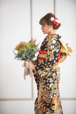 【選べる衣裳・小物も豊富でおトク♥】 成人式 振袖フェア 【着付・写真撮影も一緒に予約できる】