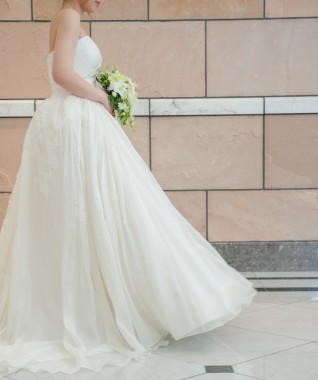 意識するだけで見違えるほど変わる!?|新郎新婦の立ち振る舞いレッスン